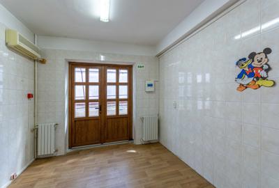 Casă individuală cu 16 camere cu Canalizare în Aviației - 13