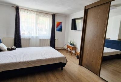 Casă cu 4 camere cu Teren 300 Mp în Central - 2