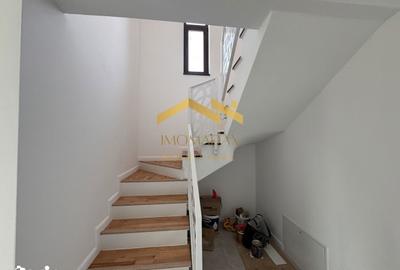 Casă cu 4 camere cu Teren 250 Mp în Sânmihaiu Român - 10