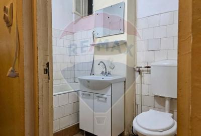 Apartament cu 3 camere decomandat de vanzare, zona Orizont - 6