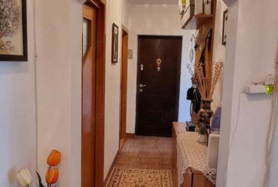 Gara ap. 2 cam.decomandat - 2