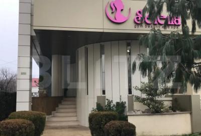 Spațiu comercial, de 290 mp, în Micro 3 - 12