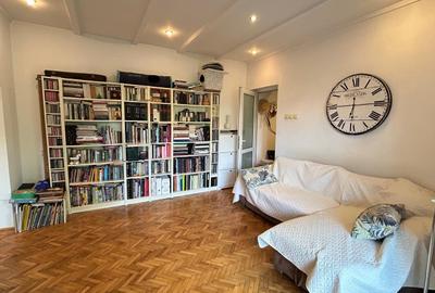 Apartament Piata Asta in Bloc Tip Vila - 2