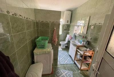 Casă cu 3 camere cu Teren 1500 Mp în Central - 3