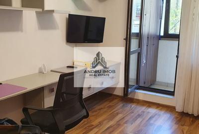 Apartament cu 2 camere decomandat, mobilat în Central