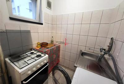 Garsonieră nedecomandată în Titan - 2