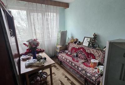 Apartament cu 2 camere semidecomandat în Viziru 2 - 4