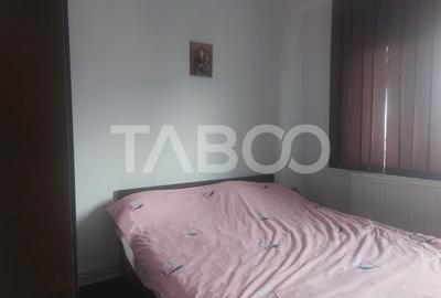Apartament cu 3 camere decomandat, mobilat în Valea Aurie - 8
