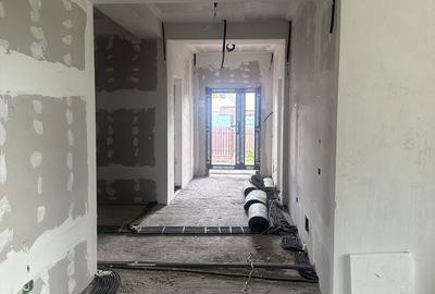 Casă cu 3 camere decomandat în Central - 3
