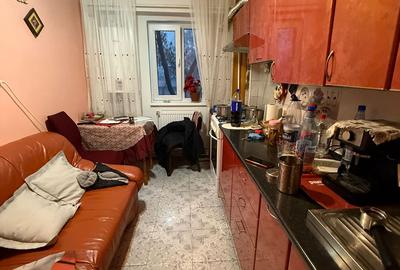 Apartament două camere - Blvd. Unirii - etaj 1 - 2