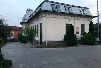 Imobil deosebit , ultracentral - de închiriat ! - 2