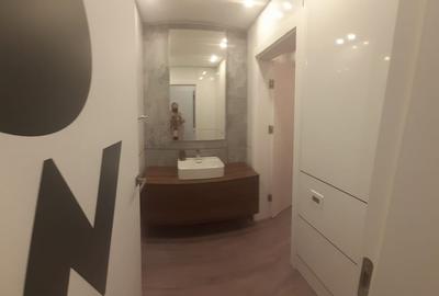 Birou, de 200 mp, în Central - 10