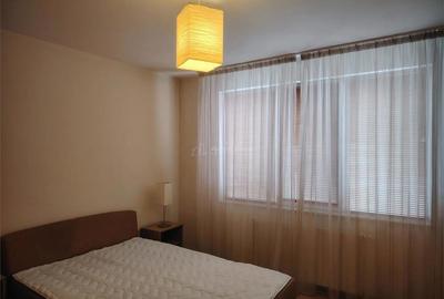 Casă cu 5 camere cu Teren 420 Mp în Central - 1