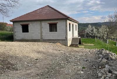 Casă cu Teren 600 Mp în Hotar - 5