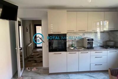 Casă individuală cu 4 camere cu Canalizare în Central - 4