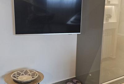 Apartament cu 2 camere în 23 August - 7