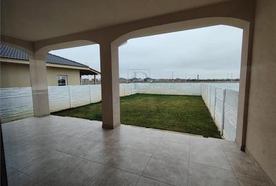 Duplex cu 5 camere cu Canalizare în Moșnița Nouă - 10