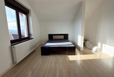 Casă individuală cu 5 camere cu Canalizare în Broscărie - 8