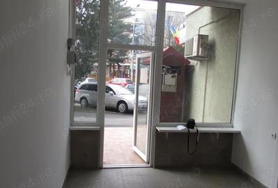 Spațiu comercial, de 37 mp, în Central - 3