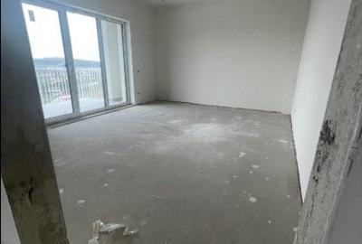 Apartament cu o camera, balcon, bucatarie separata - 6