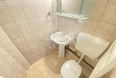 Apartament cu 3 camere decomandat, mobilat în Sebastian - 10