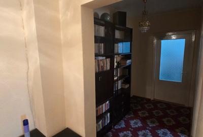 3 camere de vanzare, etajul 1, ultracentral , Focsani - 7