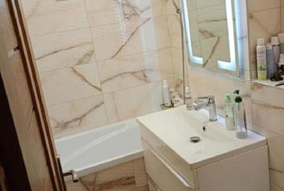 Apartament cu 3 camere decomandat în Central - 7