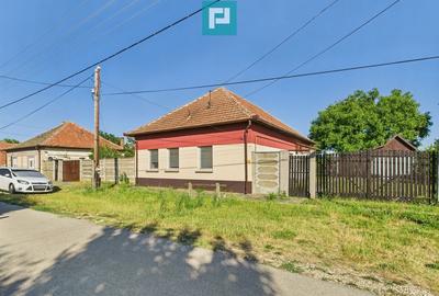 Casă cu 3 camere cu Teren 2067 Mp în Vărșand - 10