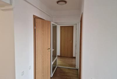 De Vanzare Apartament 2 Camere decomandat etaj 5/7, 72 mp,Pret 113000 euro - 5