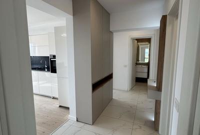 Apartament cu 3 camere decomandat în Central - 3