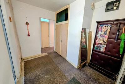 Apartament 4 camere decomandat 80mp 2 bai + balcon de renovat parter Rond Vechi - 4