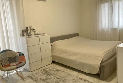 Apartament cu 3 camere decomandat în Crețuleasca - 6