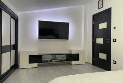 Apartament cu 3 camere decomandat în George Enescu - 6