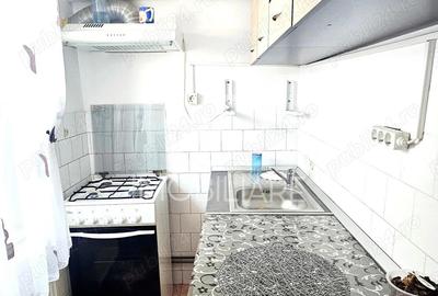 Apartament 2 camere - ETAJ 3 - Zona 9 Mai - 6
