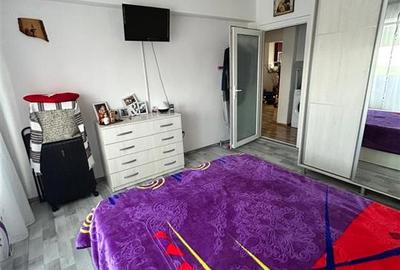Apartament cu 3 camere decomandat în Barieră - 3