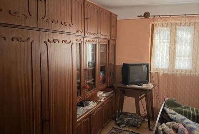 Casă cu 4 camere în Albești - 3