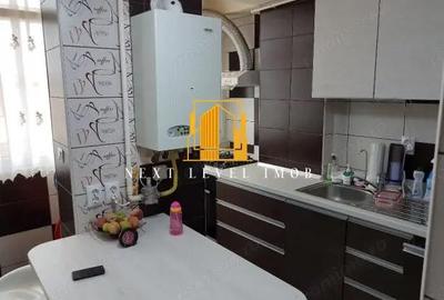 Apartament cu 3 camere decomandat în Teilor - 3