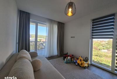 Apartament cu 3 camere semidecomandat, mobilat în Bulgaria - 6