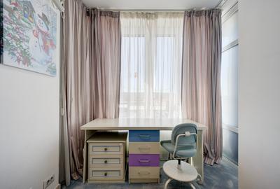 Penthouse cu 3 camere semidecomandat în Central - 8