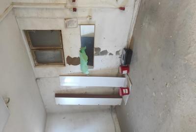 Spa?iu,200 mp zona 22 Decembrie Spa?iu,200 mp zona 22 Decembrie - 3