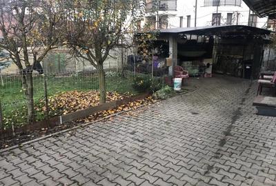 Inchiriez apartament la casa. - 1