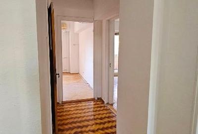 DiIRECT PROPRIETAR  4 camere  13 Septembrie-Casa Poporului CATEDRALA NEAMULUI - 8