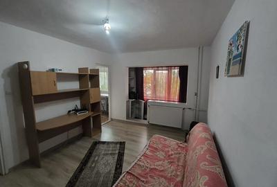 Inchiriez apartament cu o camera - 2