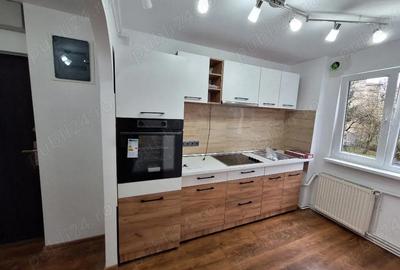 Apartament cu 2 camere semidecomandat în Central - 4