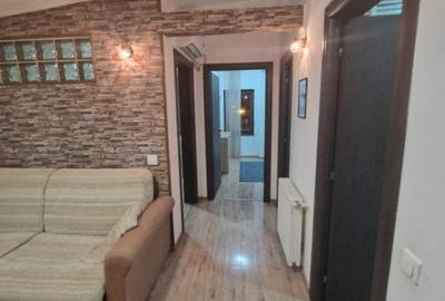 Apartament cu 3 camere semidecomandat, mobilat în Sebastian - 2