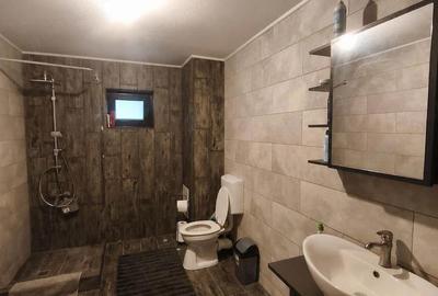 Casă cu Teren 263 Mp în Valu lui Traian - 8