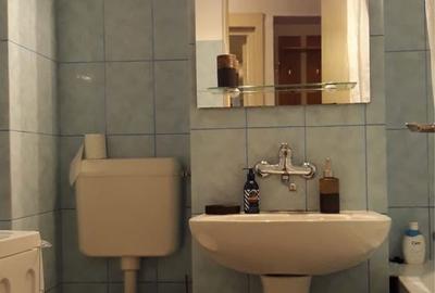 Apartament cu 3 camere semidecomandat în Central - 8