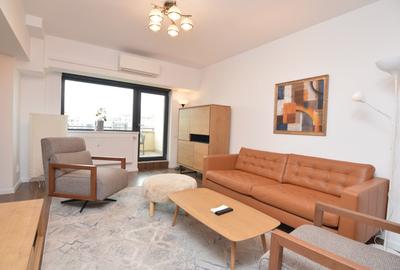 Apartament cu 4 camere decomandat, mobilat în Unirii