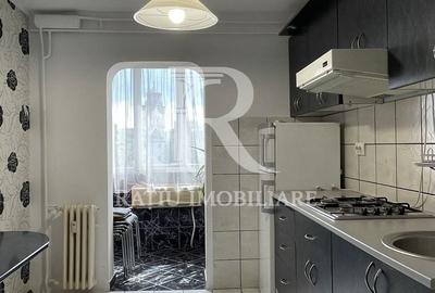 Apartament cu 2 camere decomandat în Decebal - 9