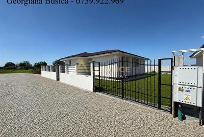 Casă individuală cu 4 camere cu Teren 370 Mp în Berceni - 1